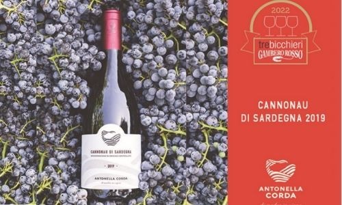 3 BICCHIERI Gambero Rosso Cannonau di Sardegna DOC 2019 Antonella Corda